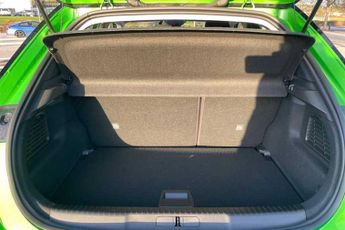 Vauxhall Mokka Electric 50kWh Elite Premium SUV 5dr Electric Auto (136 ps)