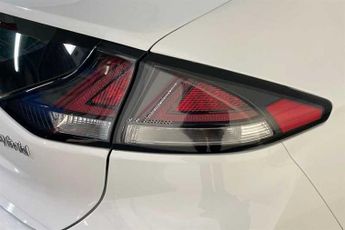 Hyundai IONIQ 1.6 h-GDi Premium Hatchback 5dr Petrol Hybrid DCT Euro 6 (s/s) (