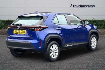 Toyota Yaris Cross 1.5 VVT-h (116 PS) Icon 5 Door Petrol Hybrid SUV Automatic *** 1