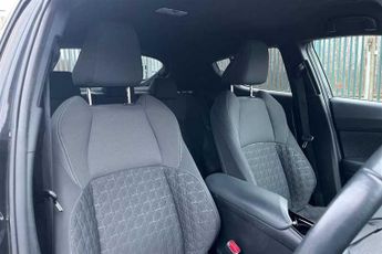 TOYOTA C-HR 1.8 VVT-h Design SUV 5dr Petrol Hybrid CVT Euro 6 (s/s) (122 ps)