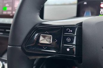 MG MG4 EV 51kWh SE Hatchback 5dr Electric Auto (170 ps)