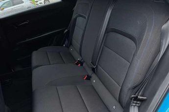 MG MG4 EV 51kWh SE Hatchback 5dr Electric Auto (170 ps)