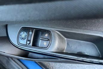 VAUXHALL CORSA 1.4i ecoFLEX Design Hatchback 5dr Petrol Easytronic Euro 6 (s/s)