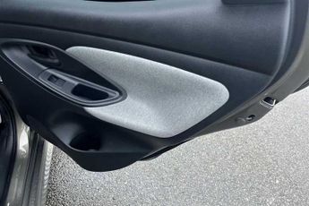 Toyota Yaris 1.5 VVT-h (116 PS) Excel 5 Door Petrol Hybrid Hatchback Automati