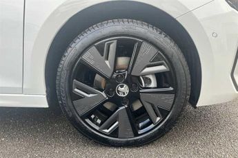 VAUXHALL Corsa Electric 50kWh Ultimate Hatchback 5dr Electric Auto (136 ps)