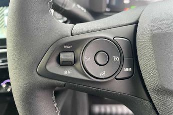 VAUXHALL Corsa Electric 50kWh GS Hatchback 5dr Electric Auto (136 ps)