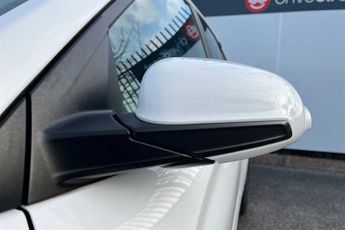 HYUNDAI KONA 64kWh Premium SUV 5dr Electric Auto (10.5kW Charger) (204 ps)