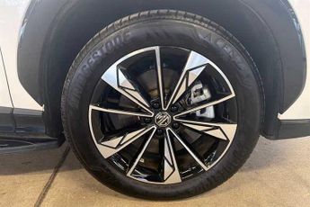 MG HS 1.5 T-GDI 24.7kWh Trophy SUV 5dr Petrol Plug-in Hybrid Auto Euro