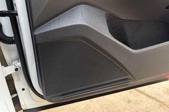 VOLKSWAGEN TIGUAN 1.5 TSI R-Line SUV 5dr Petrol DSG Euro 6 (s/s) (150 ps)