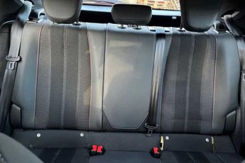 VAUXHALL MOKKA Electric 50kWh GS SUV 5dr Electric Auto (136 ps)