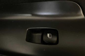 Hyundai KONA 1.6 h-GDi Premium SUV 5dr Petrol Hybrid DCT Euro 6 (s/s) (141 ps