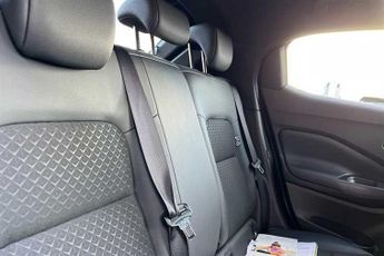 Nissan Juke 1.0 DIG-T N-Connecta SUV 5dr Petrol DCT Auto Euro 6 (s/s) (114 p