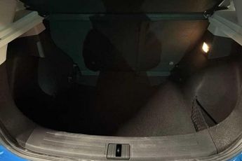 MG ZS 72.6kWh Trophy Long Range SUV 5dr Electric Auto (156 ps)