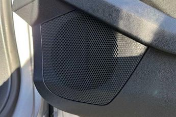 PEUGEOT 3008 1.2 HYBRID GT SUV 5dr Petrol Hybrid e-DSC6 Euro 6 (s/s) (136 ps)