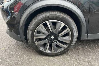 PEUGEOT E-2008 50kWh GT Premium SUV 5dr Electric Auto (136 ps)