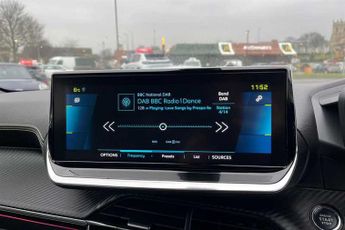 PEUGEOT E-2008 50kWh GT Premium SUV 5dr Electric Auto (136 ps)