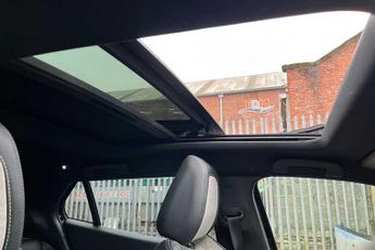 PEUGEOT E-2008 50kWh GT Premium SUV 5dr Electric Auto (136 ps)