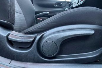 HYUNDAI i20 1.0 T-GDi MHEV SE Connect Hatchback 5dr Petrol Hybrid DCT Euro 6