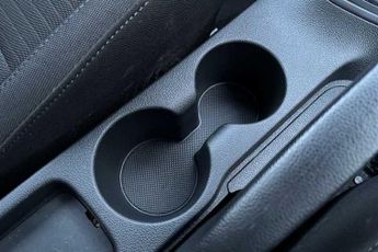 HYUNDAI i20 1.0 T-GDi MHEV SE Connect Hatchback 5dr Petrol Hybrid DCT Euro 6