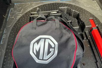 MG ZS 72.6kWh Trophy Connect Long Range SUV 5dr Electric Auto (156 ps)