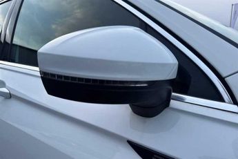 VOLKSWAGEN TIGUAN 1.5 TSI R-Line SUV 5dr Petrol DSG Euro 6 (s/s) (150 ps)