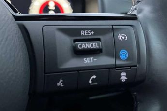 NISSAN QASHQAI 1.3 DIG-T MHEV Premiere Edition SUV 5dr Petrol Hybrid XTRON Euro