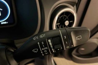 Hyundai KONA 1.6 h-GDi Premium SUV 5dr Petrol Hybrid DCT Euro 6 (s/s) (141 ps