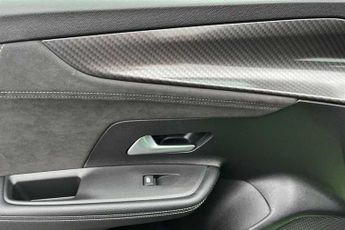 Vauxhall Mokka Electric Ultimate 50kWh Automatic (136ps)