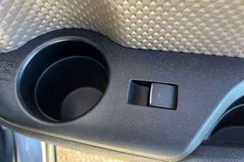 TOYOTA C-HR 1.8 VVT-h Excel SUV 5dr Petrol Hybrid CVT Euro 6 (s/s) (122 ps)