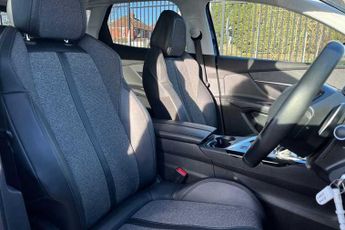 PEUGEOT 3008 1.5 BlueHDi Allure SUV 5dr Diesel EAT Euro 6 (s/s) (130 ps)