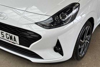 HYUNDAI i10 1.2 Premium Hatchback 5dr Petrol Auto Euro 6 (s/s) (79 ps)
