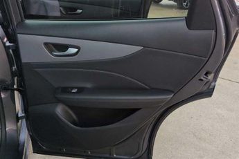 MG MGS5 64kWh Trophy Long Range SUV 5dr Electric Auto (231 ps)