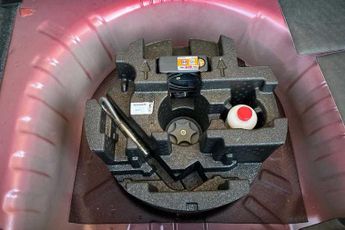 NISSAN MICRA 1.0 IG-T Tekna Hatchback 5dr Petrol XTRON Euro 6 (s/s) (92 ps)