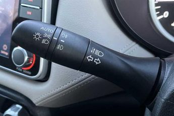 NISSAN MICRA 1.0 IG-T Tekna Hatchback 5dr Petrol XTRON Euro 6 (s/s) (92 ps)