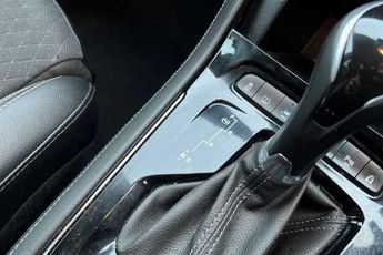 VAUXHALL GRANDLAND X 1.2 Turbo SRi Nav SUV 5dr Petrol Auto Euro 6 (s/s) (130 ps)