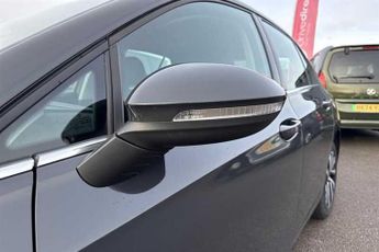 VOLKSWAGEN GOLF 1.4 TSI 13kWh Style Hatchback 5dr Petrol Plug-in Hybrid DSG Euro