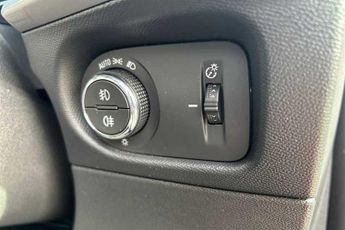 VAUXHALL MOKKA Electric 50kWh Ultimate SUV 5dr Electric Auto (136 ps)