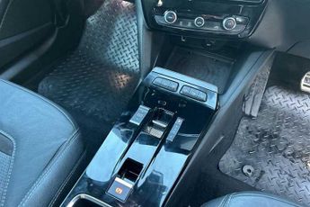 VAUXHALL MOKKA Electric 50kWh Ultimate SUV 5dr Electric Auto (136 ps)