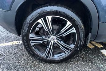 VOLVO XC40 1.5 T3 Inscription Pro SUV 5dr Petrol Auto Euro 6 (s/s) (163 ps)