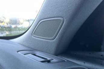 VOLVO XC40 1.5 T3 Inscription Pro SUV 5dr Petrol Auto Euro 6 (s/s) (163 ps)