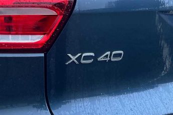 VOLVO XC40 1.5 T3 Inscription Pro SUV 5dr Petrol Auto Euro 6 (s/s) (163 ps)