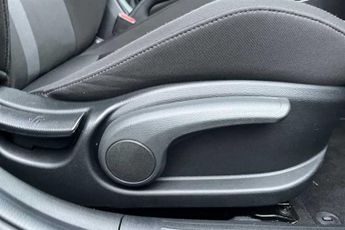 HYUNDAI i20 1.0 T-GDi Premium Hatchback 5dr Petrol DCT Euro 6 (s/s) (100 ps)