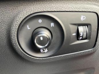 MG MG ZS 1.0 T-GDI Exclusive SUV 5dr Petrol Auto Euro 6 (111 ps)