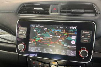 NISSAN LEAF 39kWh N-Connecta Hatchback 5dr Electric Auto (150 ps)