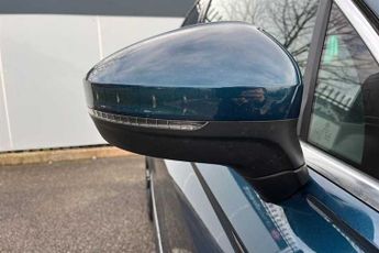 VOLKSWAGEN TIGUAN 1.5 TSI R-Line SUV 5dr Petrol DSG Euro 6 (s/s) (150 ps)