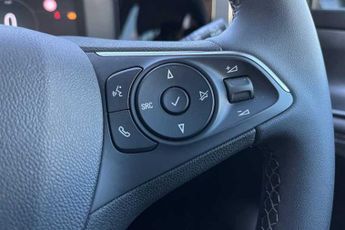 VAUXHALL MOKKA Electric 50kWh Design SUV 5dr Electric Auto (136 ps)