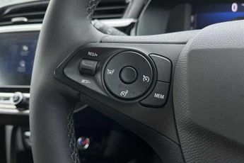 VAUXHALL Corsa Electric 50kWh Yes Hatchback 5dr Electric Auto (136 ps)