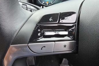 Hyundai TUCSON 1.6 T-GDi MHEV SE Connect SUV 5dr Petrol Hybrid DCT Euro 6 (s/s)