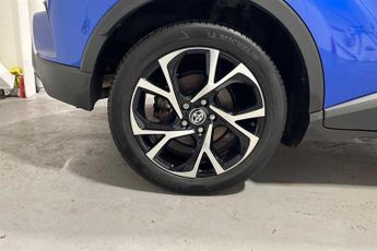 TOYOTA C-HR 1.8 VVT-h GPF Design SUV 5dr Petrol Hybrid CVT Euro 6 (s/s) (122