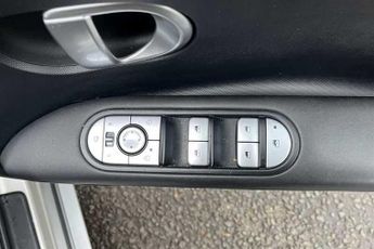 HYUNDAI IONIQ 5 58kWh Premium Hatchback 5dr Electric Auto (170 ps)